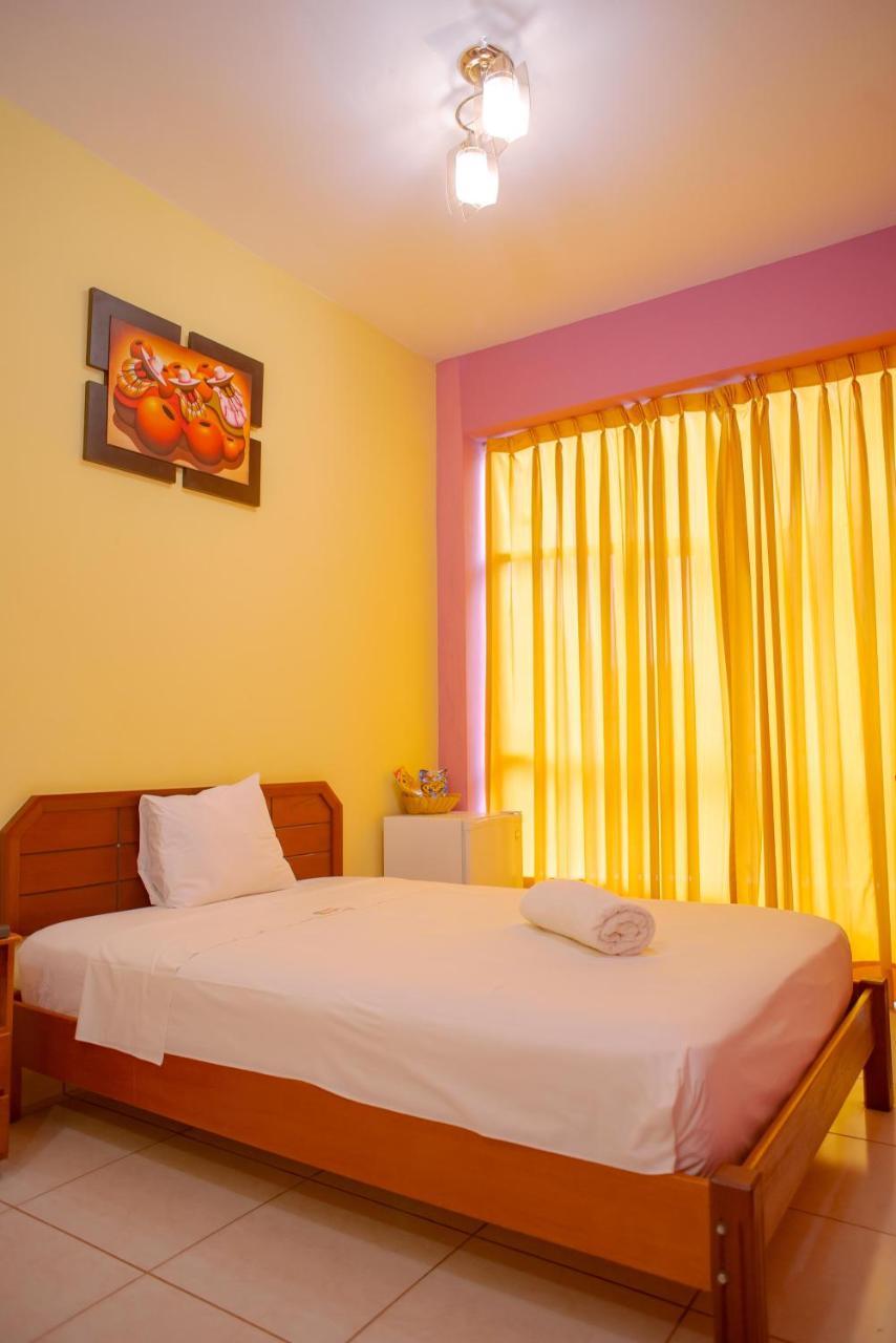 Hotel Jhor Bush Pucallpa Exteriör bild